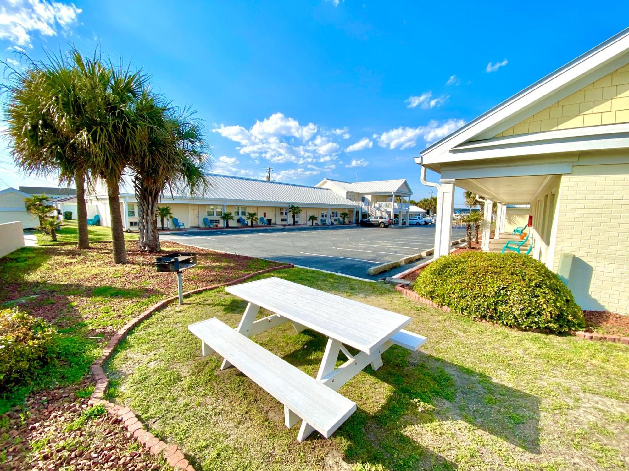 Island Inn Of Atlantic Beach Extérieur photo